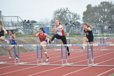 Caitie Huff battles for third place in Bandera.